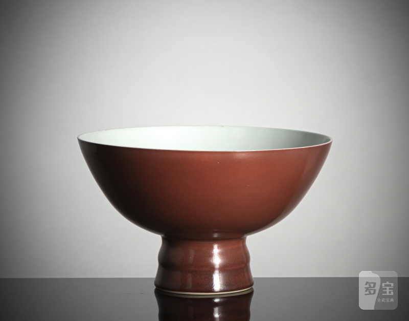 A copper red glazed porcelain 'Stemcup' - 图2